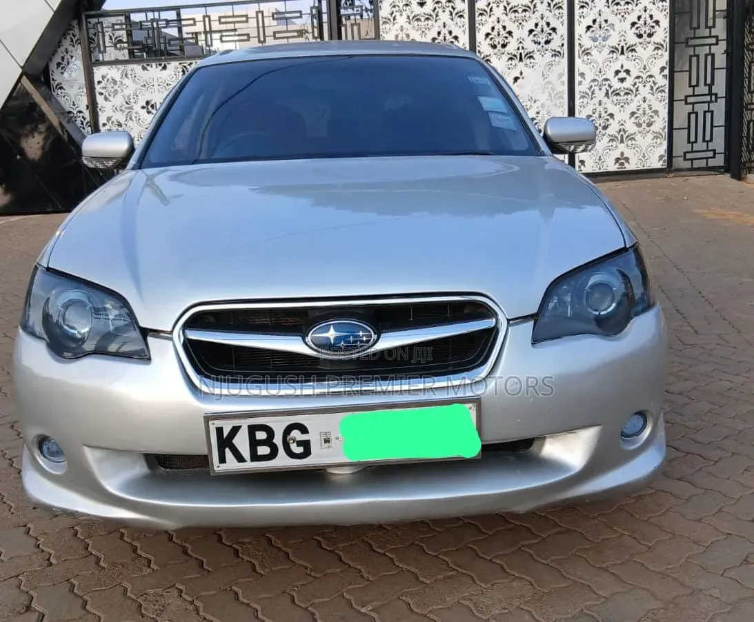 Subaru Legacy 2005 Silver