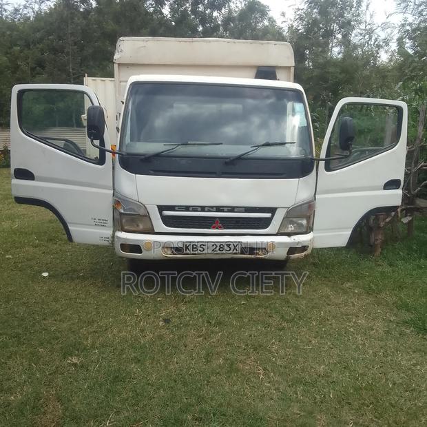 Mitsubishi Canter 2005 White for Sale - thumbnail 3