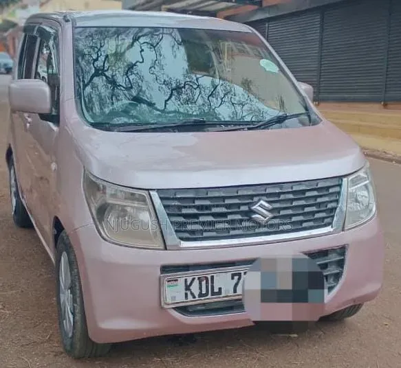 Suzuki Wagon R 2015 Pink
