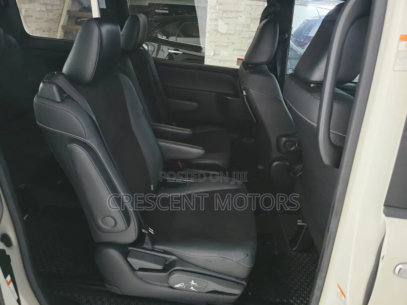 Toyota Noah 2019 White