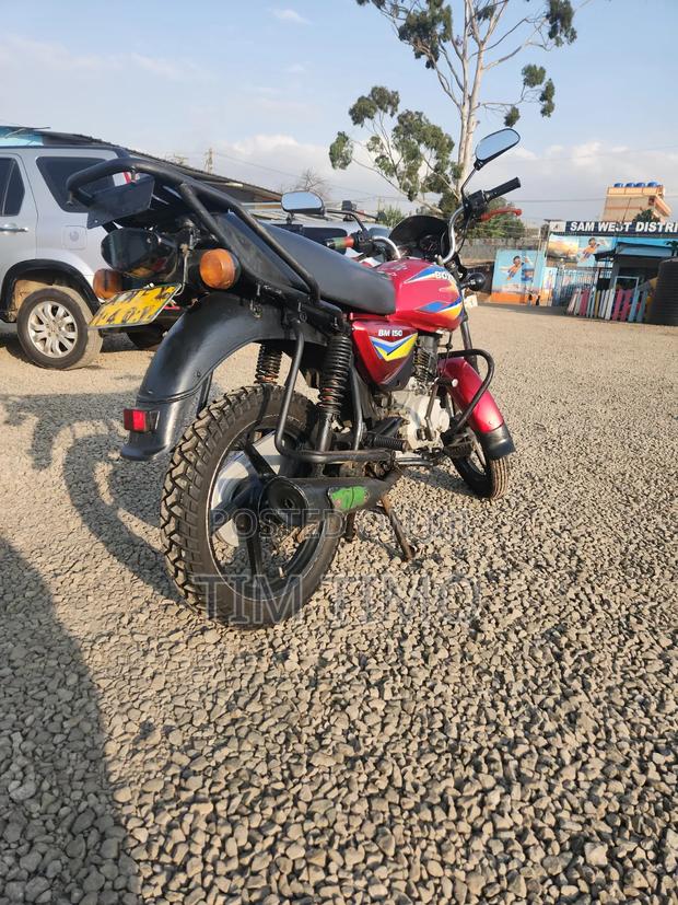 Bajaj Boxer 150 UG 2025 Red - thumbnail 3