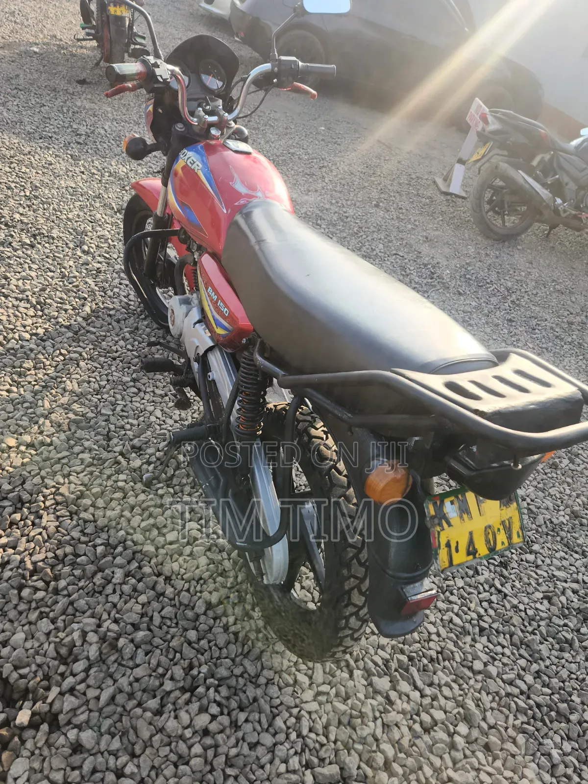 Bajaj Boxer 150 UG 2025 Red