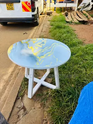 Round Marble Table