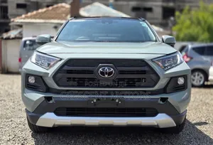 Toyota RAV4 2020 Green