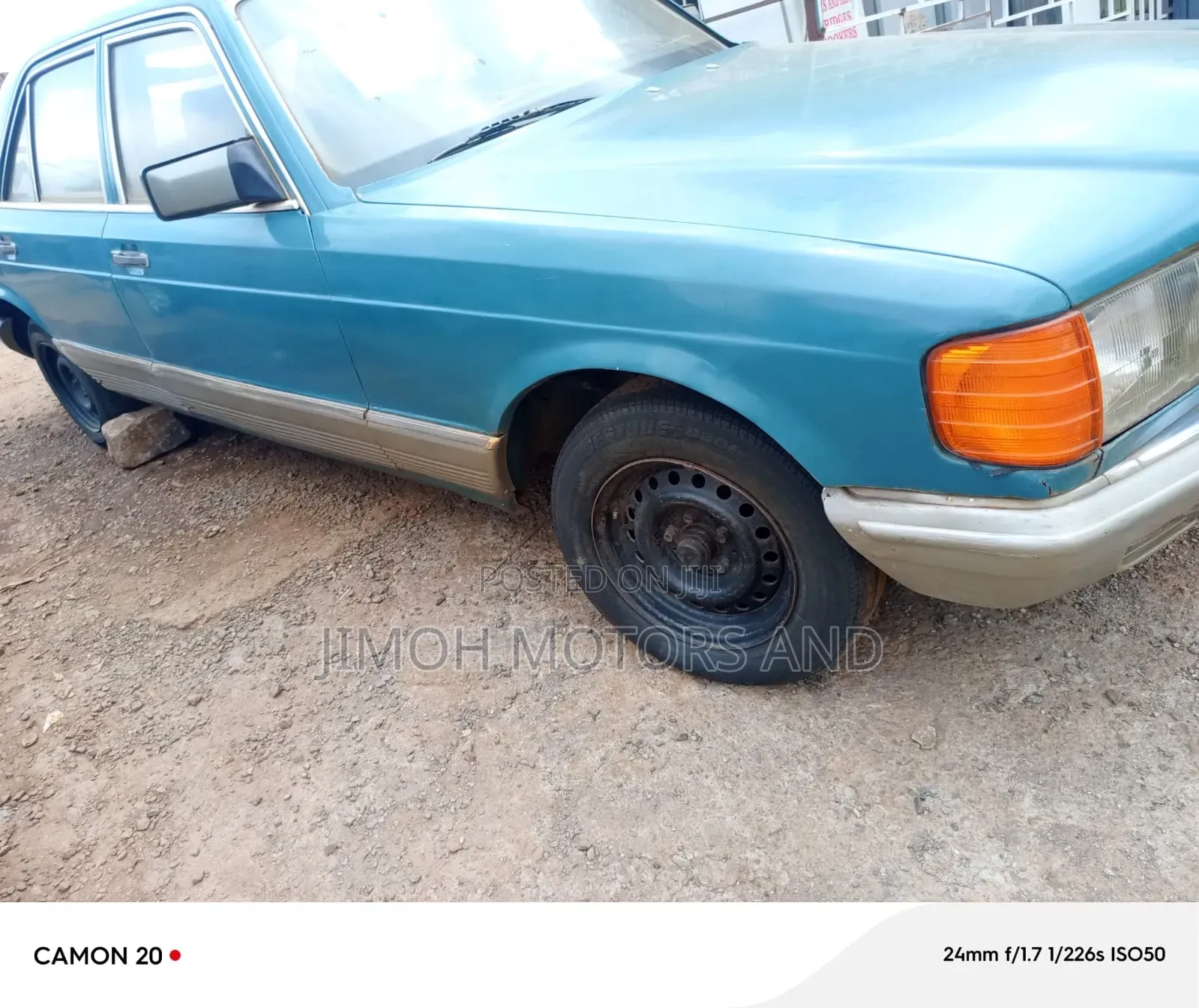 Mercedes-Benz 280E 1998 Blue