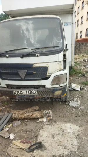 Used Foton 2012 White
