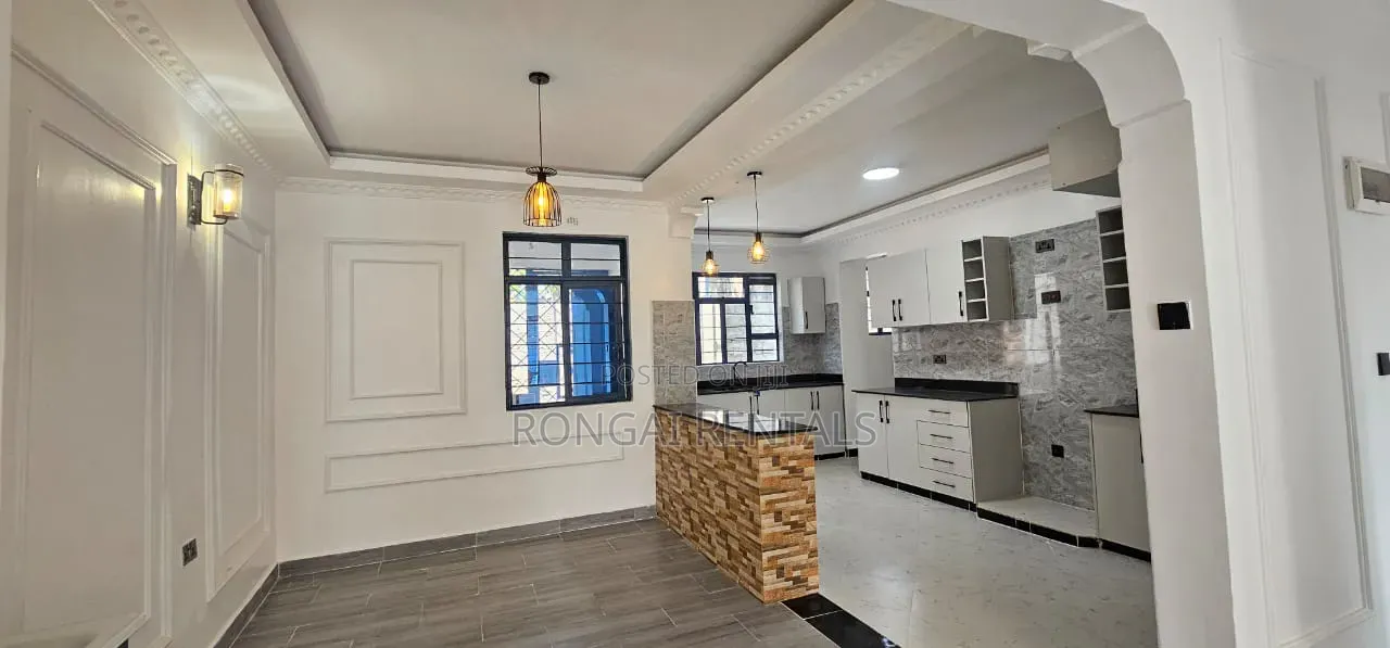 4bdrm Bungalow in Key Meru Estate, Rimpa for sale