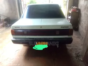 Nissan Sunny 1998 White