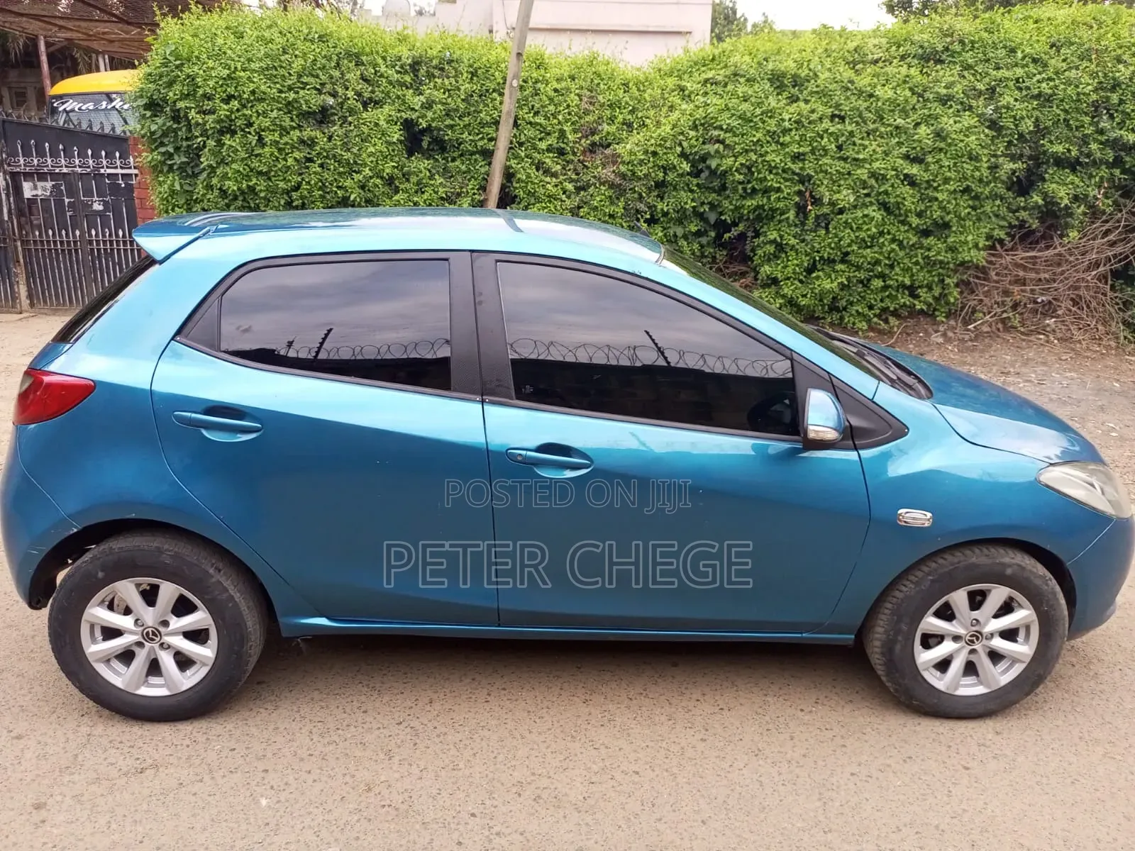 Mazda Demio 2011 Blue