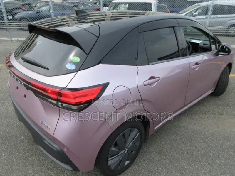 Nissan Note 1.2 Hybrid 2021 Pink