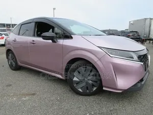 Nissan Note 1.2 Hybrid 2021 Pink