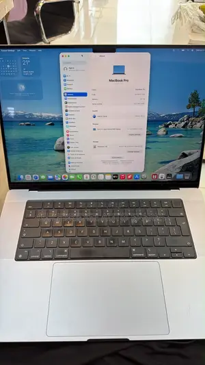 Laptop Apple MacBook Pro 2021 M1 Max 64GB Apple M1 Max SSD 1T