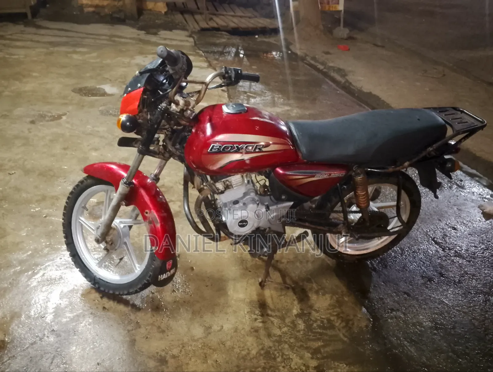 Bajaj Boxer 150 UG 2022 Red