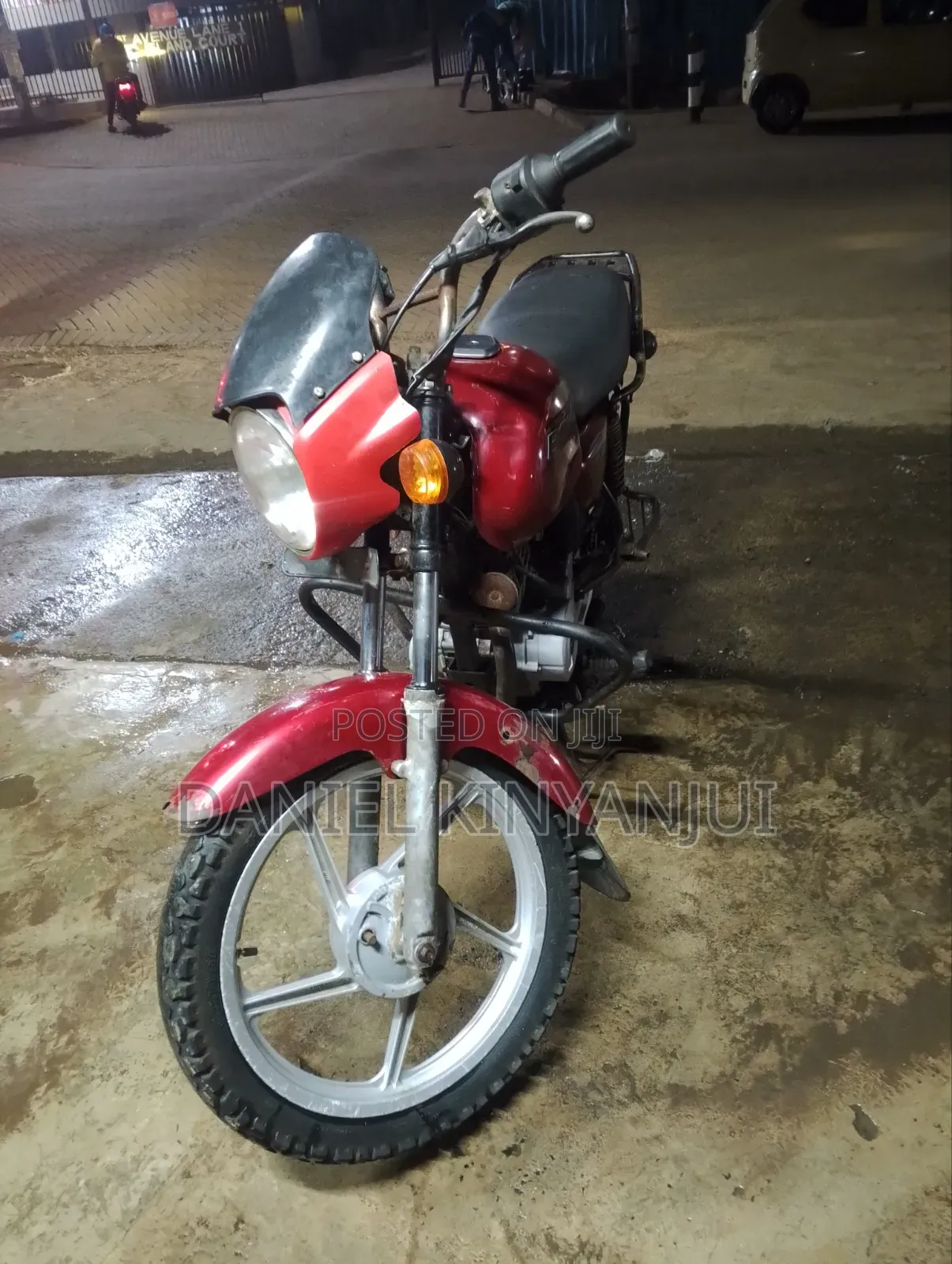 Bajaj Boxer 150 UG 2022 Red