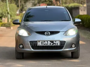 Mazda Demio 2009 Silver