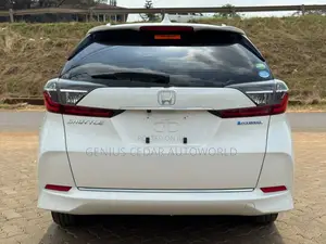 Honda Shuttle 2019 White