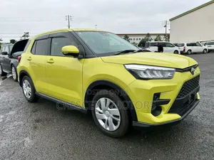 Toyota Raize 2020 Yellow