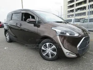 Toyota Sienta 2020 Brown