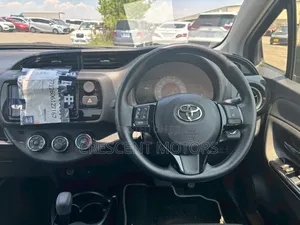 Toyota Vitz 2019 Blue