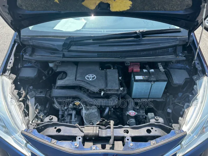 Toyota Vitz 2019 Blue