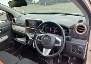 Toyota Passo 2021 Beige