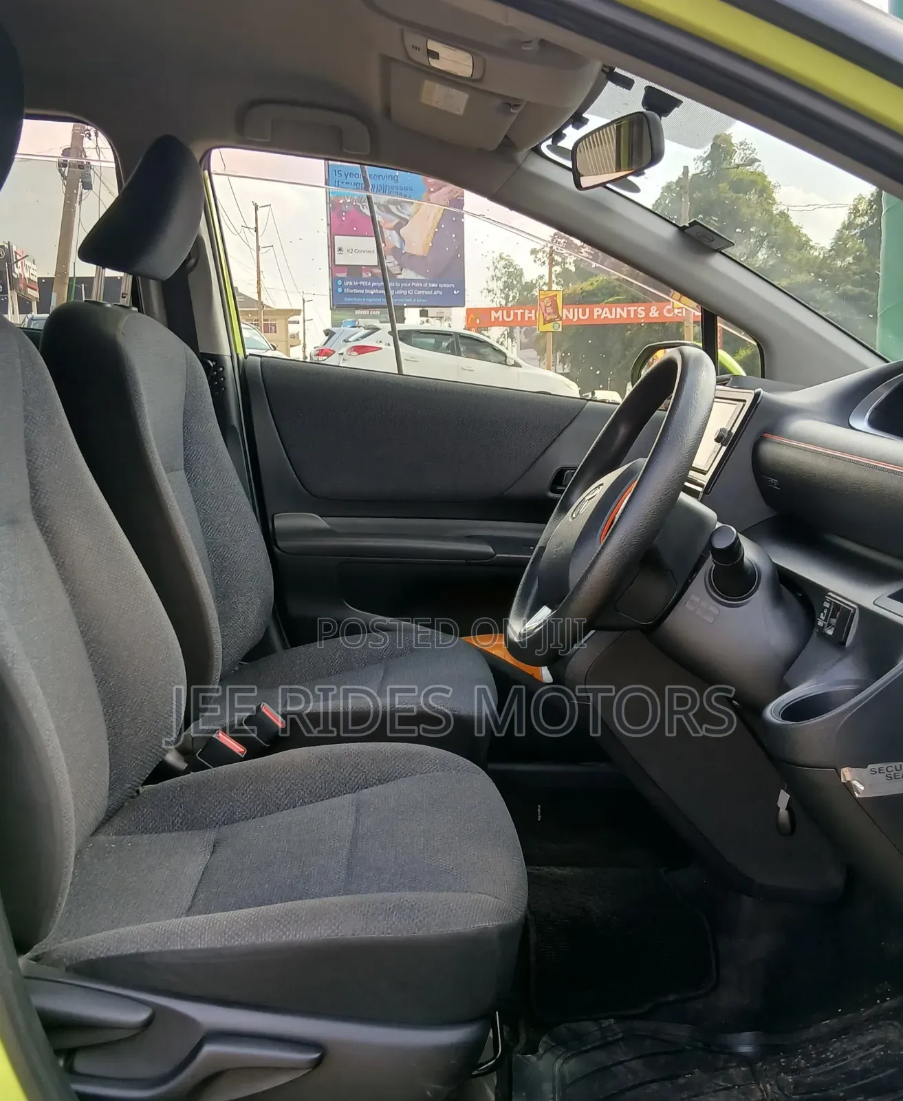 Toyota Sienta 2019 Green