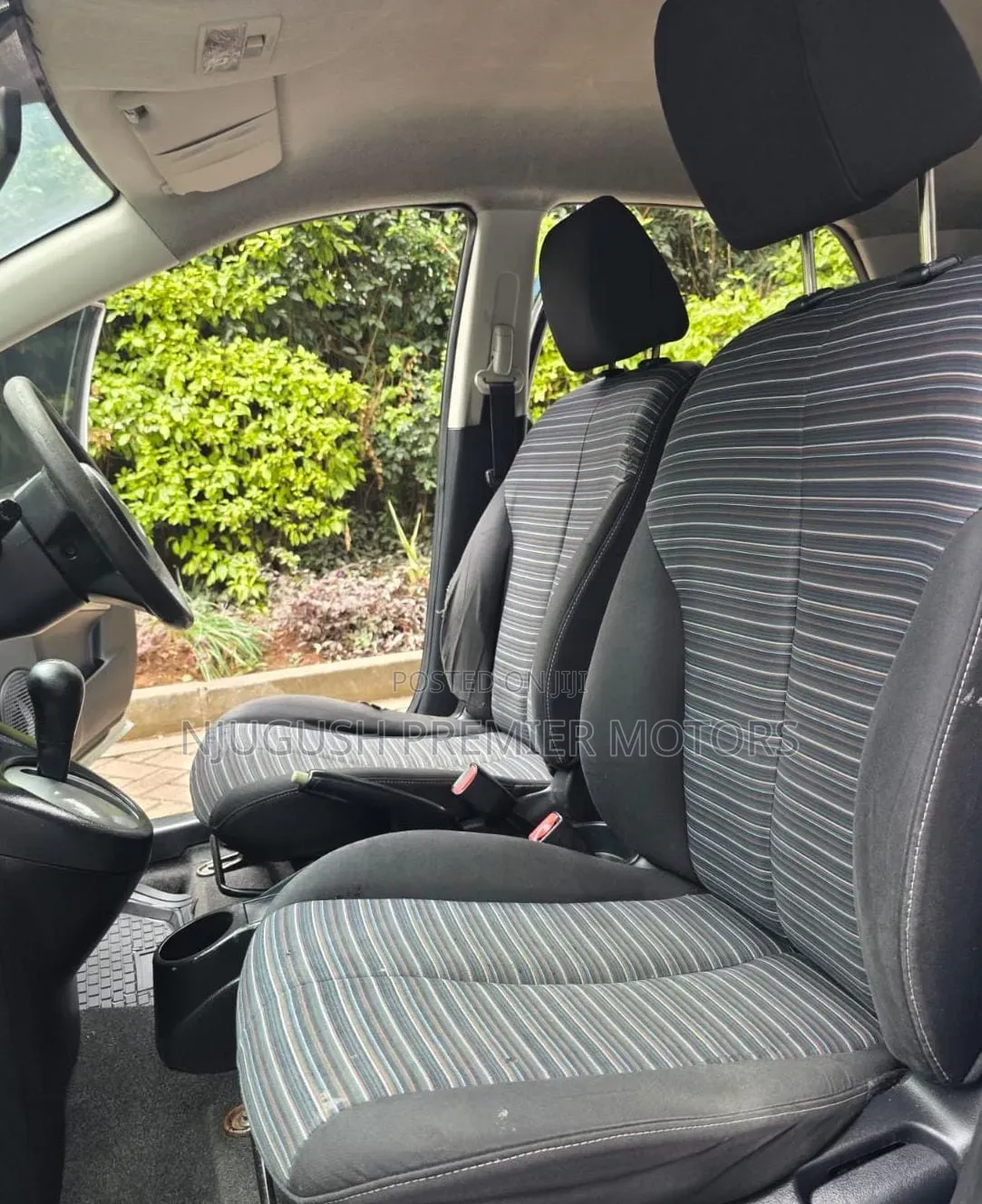Mazda Demio 2012 Silver