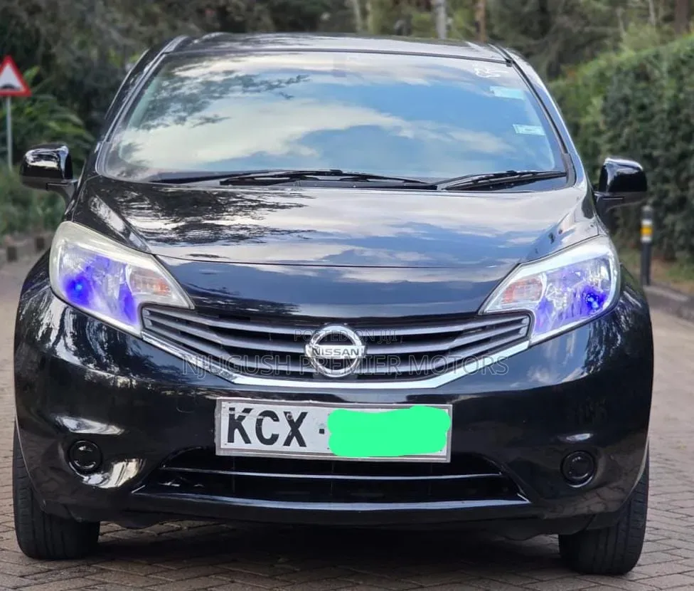 Nissan Note 2012 Brown