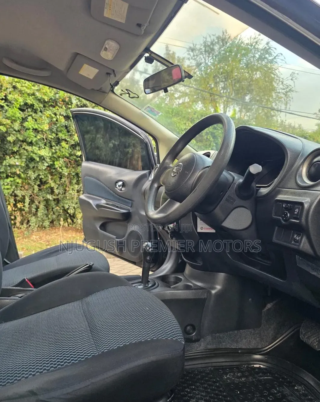 Nissan Note 2012 Brown