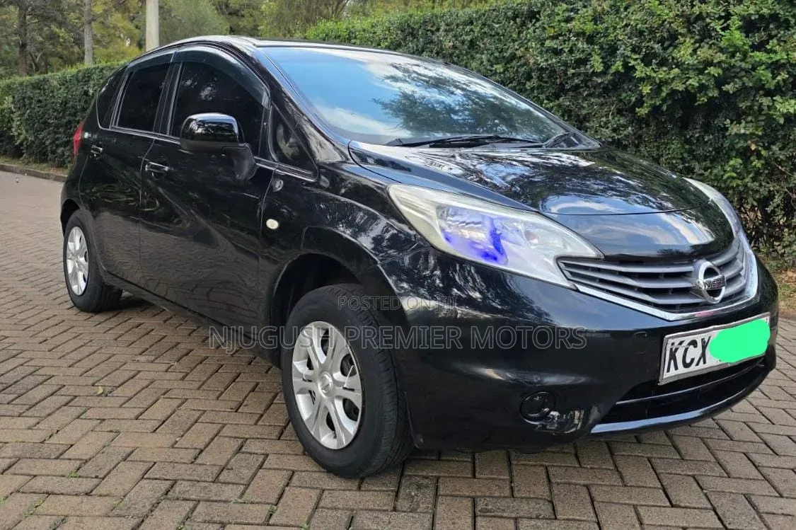 Nissan Note 2012 Brown