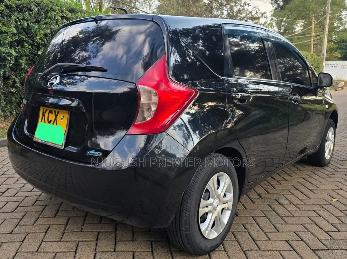 Nissan Note 2012 Brown
