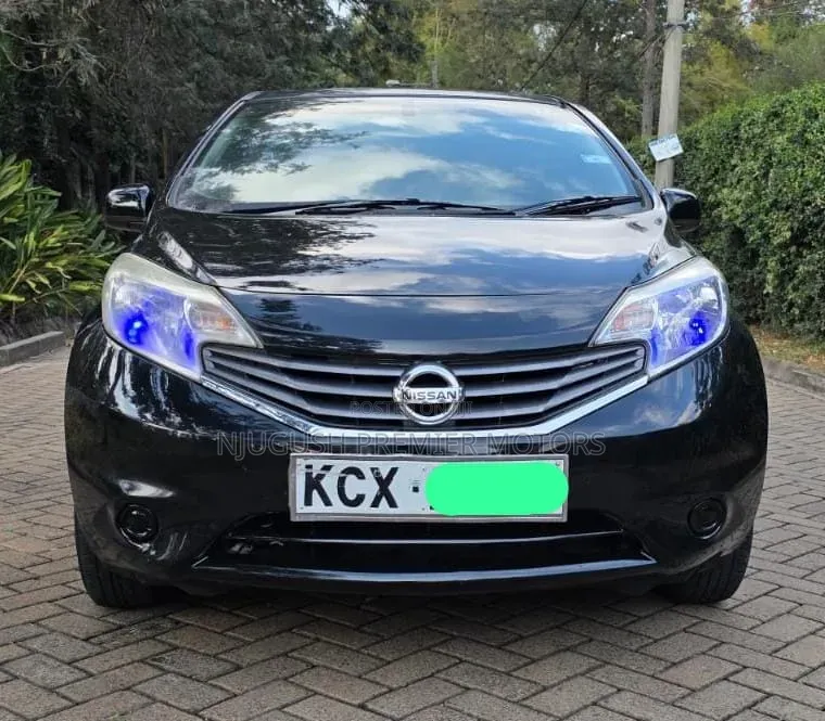 Nissan Note 2012 Brown