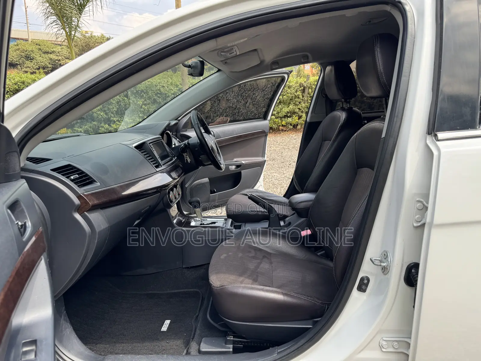 Mitsubishi Galant 2008 White