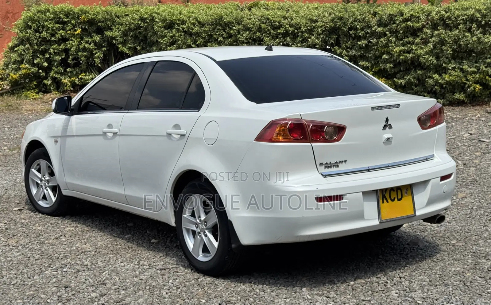 Mitsubishi Galant 2008 White