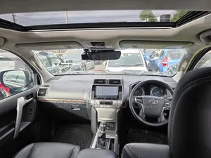 Toyota Land Cruiser Prado 2019 Black