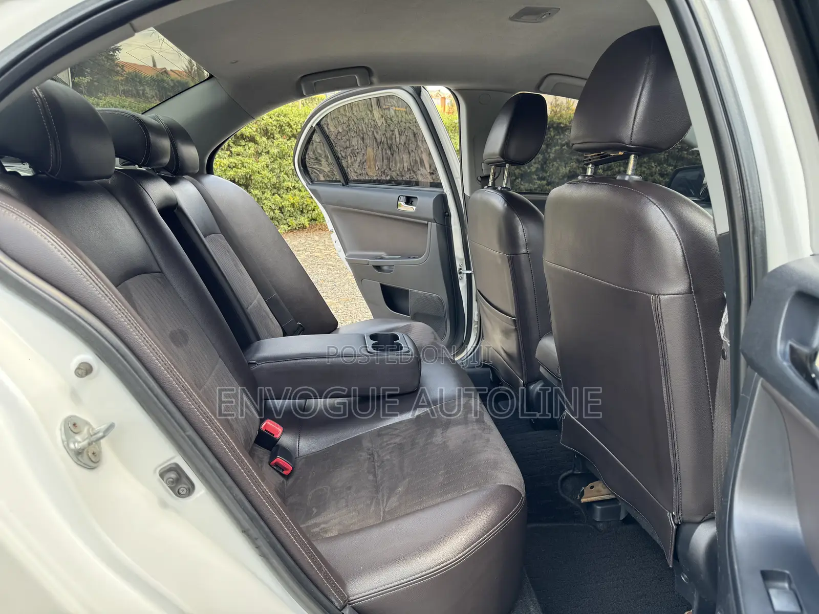Mitsubishi Galant 2008 White