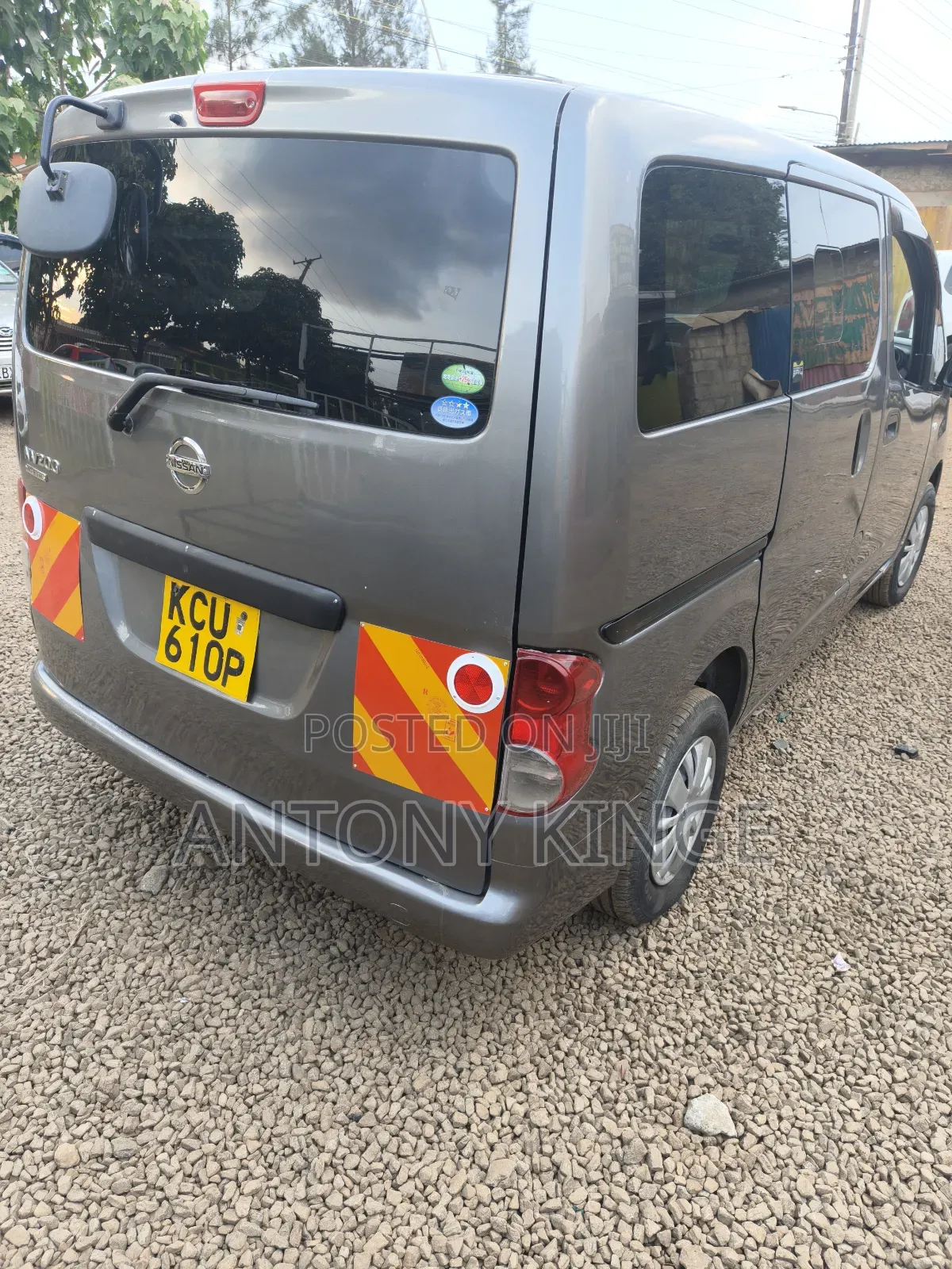 Nissan NP200 2011 Gray