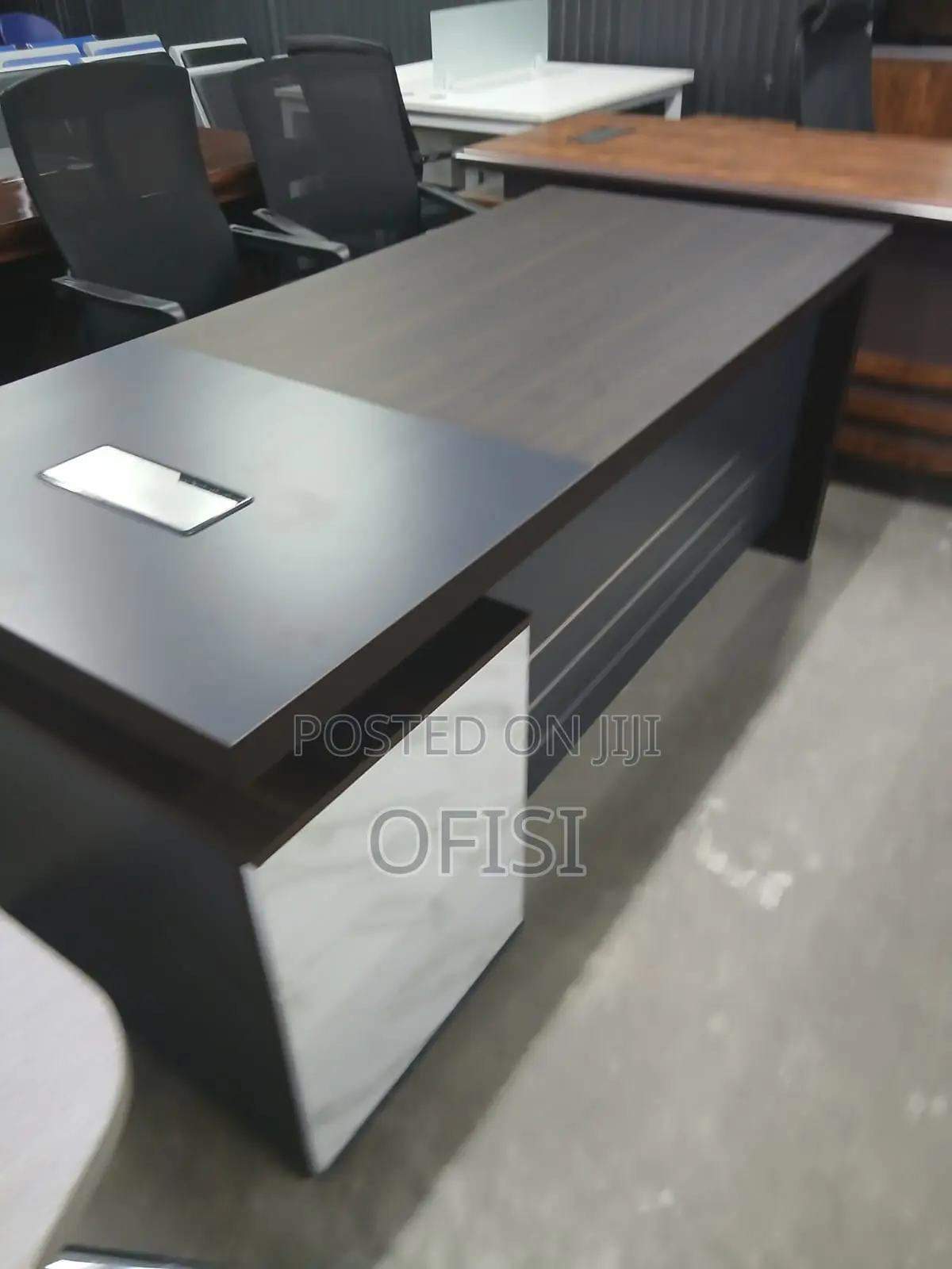 Office Desk; 1.8m High-End Workspace Table