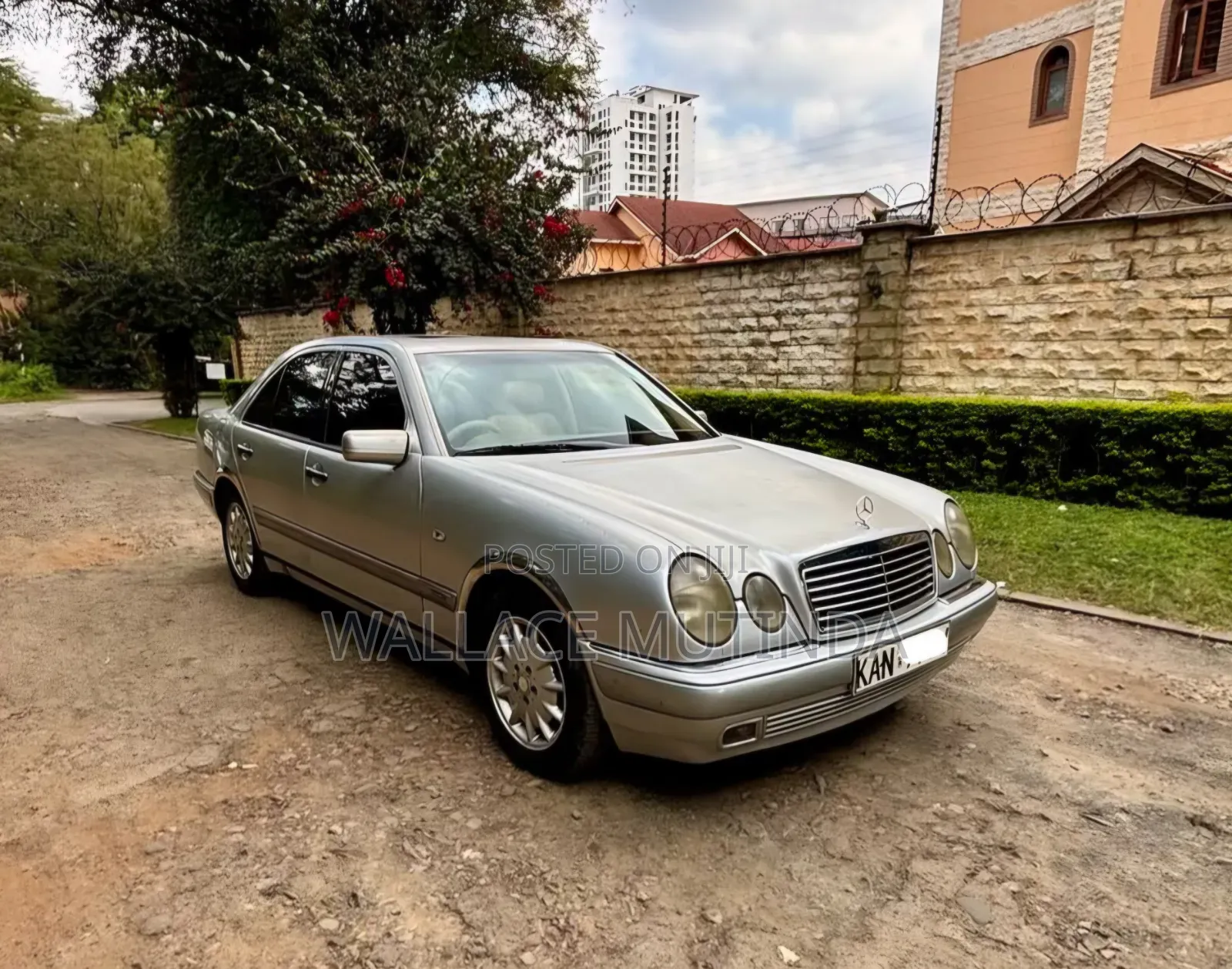 Mercedes-Benz E230 1999 Silver