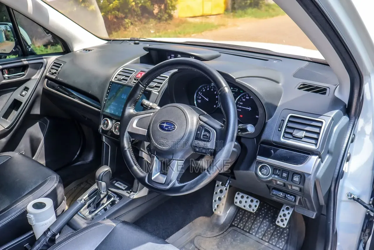 Subaru Forester 2016 White