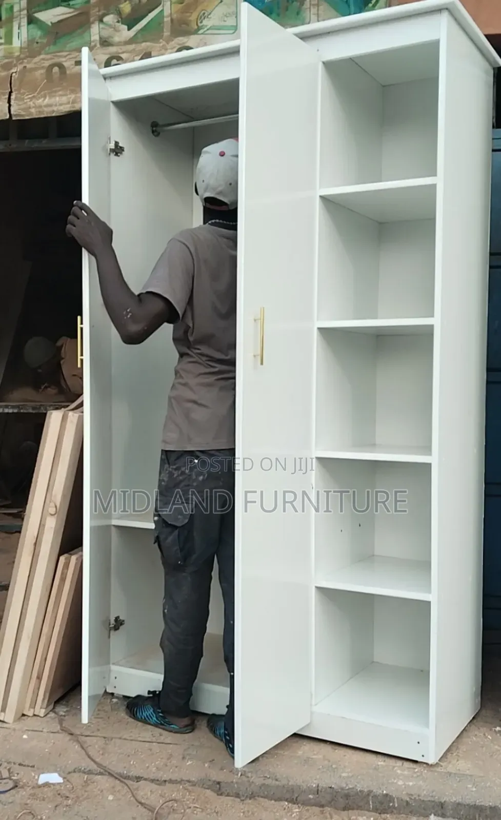 Wardrobe Cabinets for Clothes. Pay on Delivery