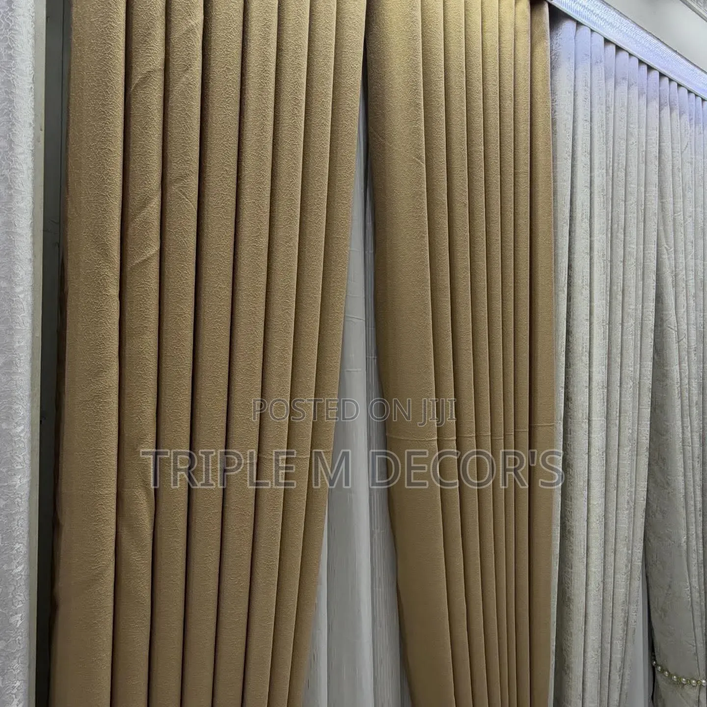 Modern Finish Wholesales Curtains