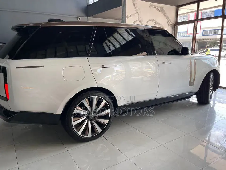Rover Land 2024 White
