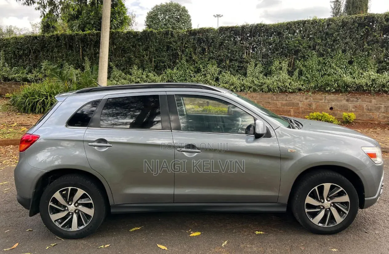 Mitsubishi RVR 2015 Gray