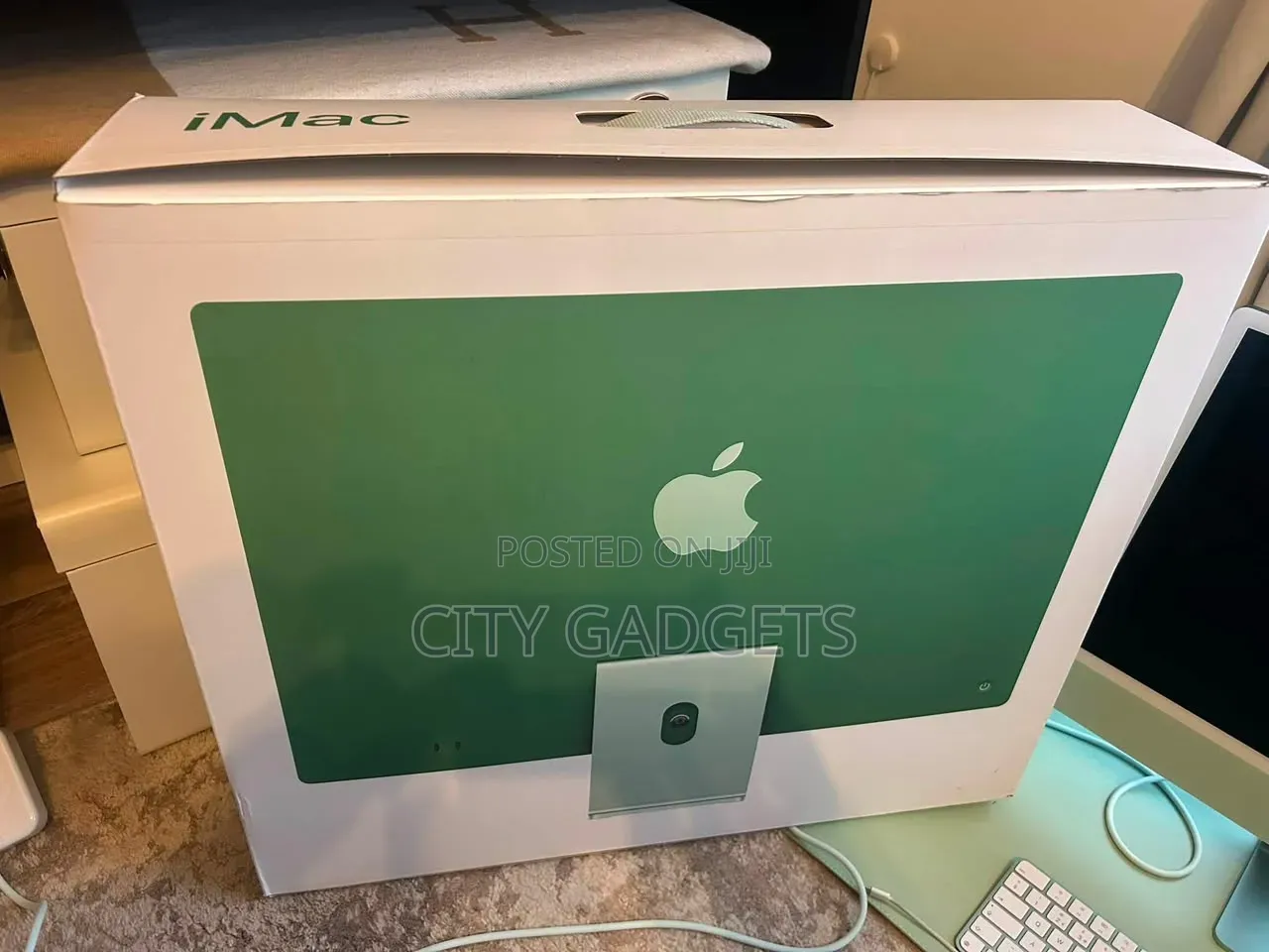New Desktop Computer Apple iMac M1 16GB Apple M1 SSD 512GB