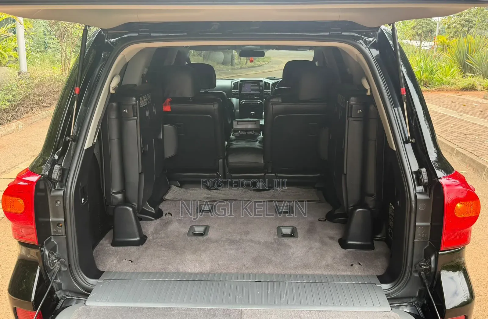 Toyota Land Cruiser 2012 Black
