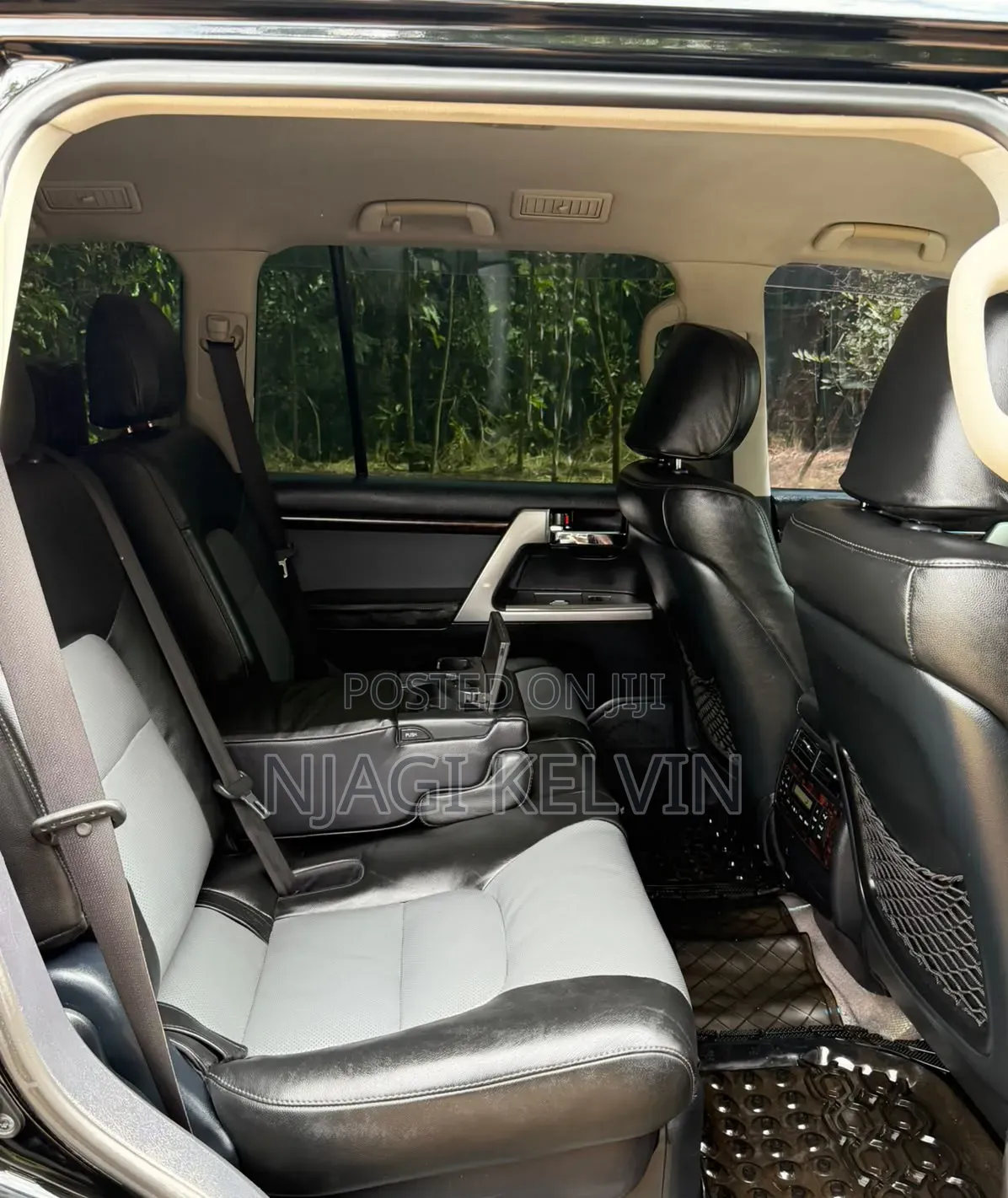 Toyota Land Cruiser 2012 Black