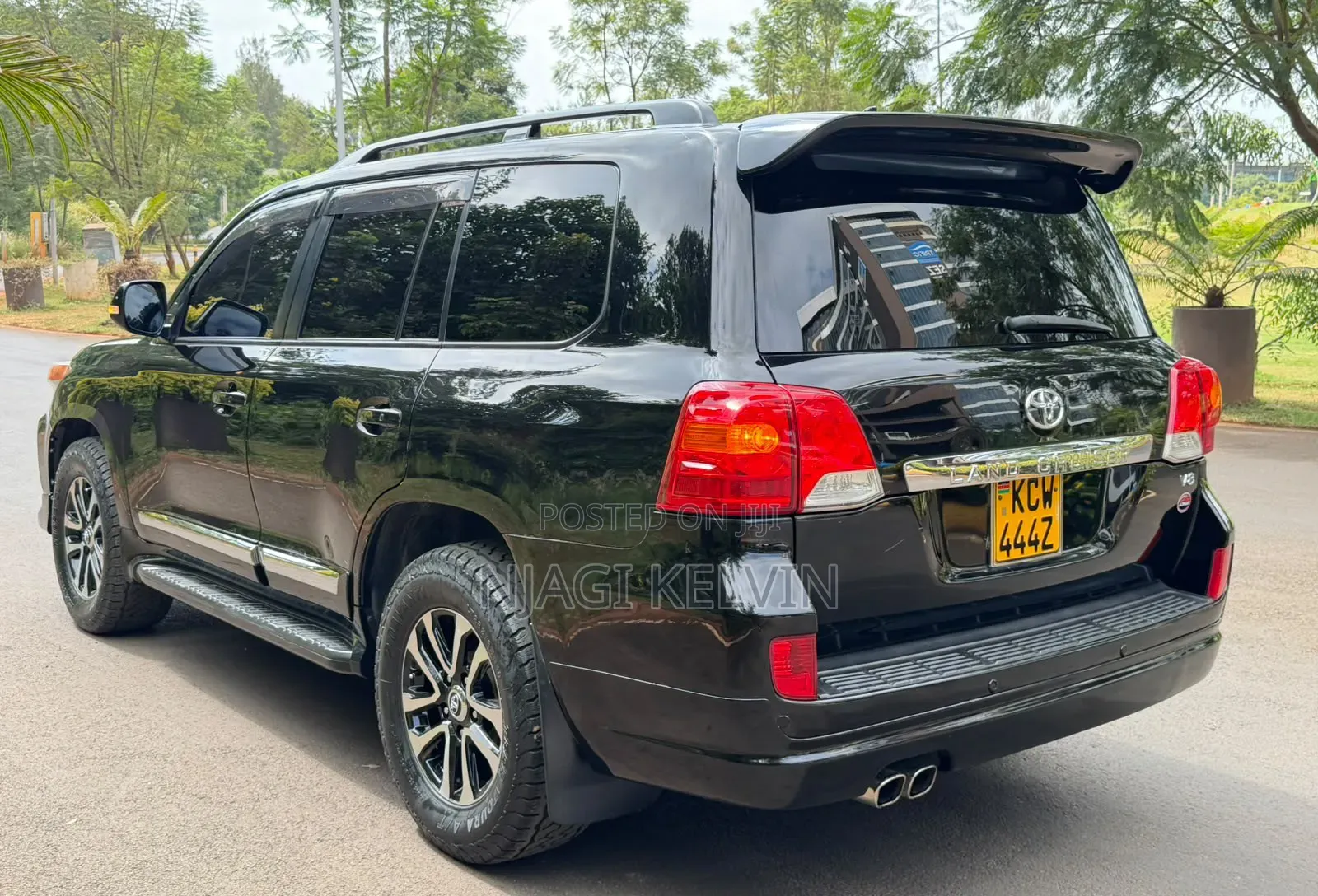 Toyota Land Cruiser 2012 Black