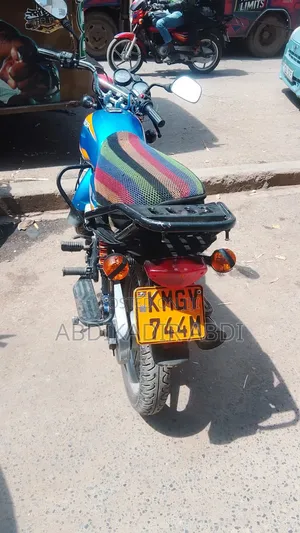 Bajaj Boxer 125 2026 Blue