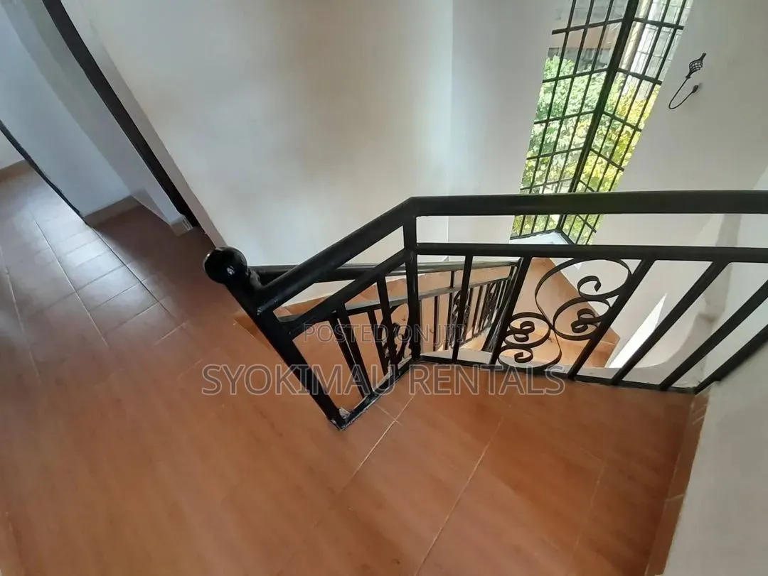 4bdrm Townhouse / Terrace in Syokimau, Gateway Mall Area for rent